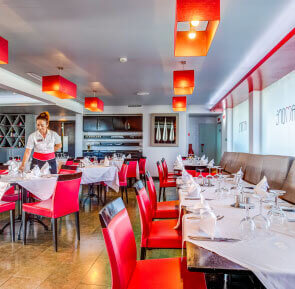 Venue-Amore-1